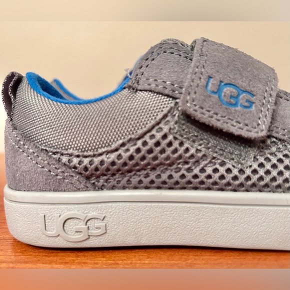UGG Toddler Rennon Low Top Sneaker in Metal TODDLER SIZE 8 - Picture 5 of 13